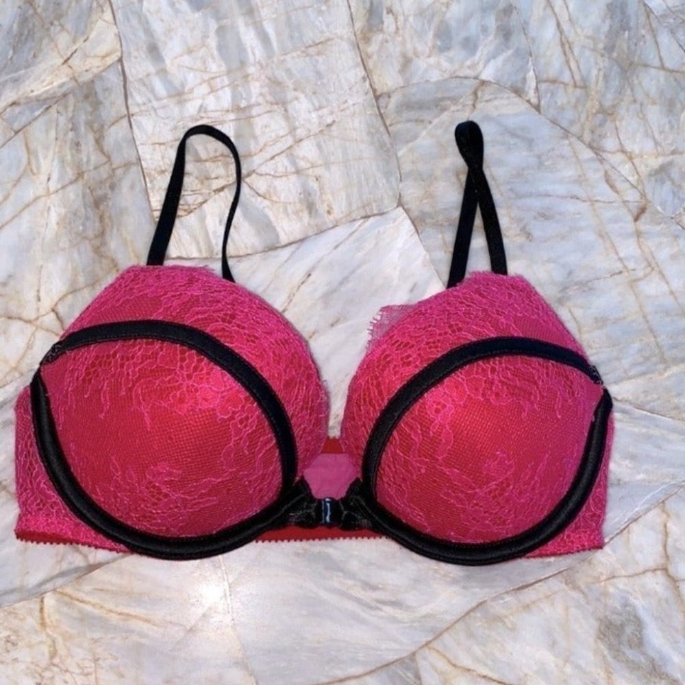 3 piece set VS Bombshell Front-Close 34A & Cut Out Back Panty S & Garter XS/S - Picture 3 of 12